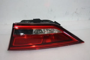 BRAND NEW GENUINE AUDI A3 REAR RIGHT SIDE TAIL LIGHT 8V5945076 - Picture 1 of 6