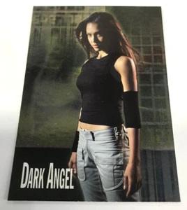 2002 TOPPS DARK ANGEL TRADING CARD FOIL CHASE CARD #5 OF 5 (1 CARD) - Picture 1 of 2