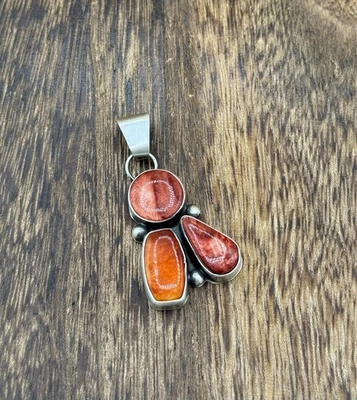 Navajo Handmade Sterling Silver Red Orng Spiny Oyster Shell Cluster Drop Pendant - Image 1 of 3