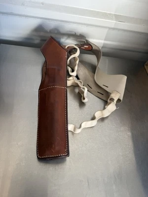 Safariland Leather LGE Auto 100 Shoulder Holster, Monrovia California - Image 1 of 4