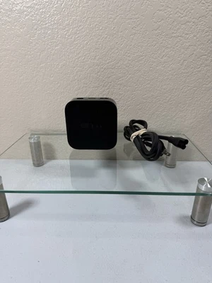 Transmisor multimedia Apple TV 4K (2.ª generación) 32 GB MXGY2LL/A - SIN CONTROL REMOTO Foto 1 de 4