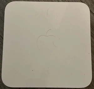 Apple AirPort Extreme Base Station A1301 300Mbps WiFi Router Gigabit Ethernet - Picture 1 of 4