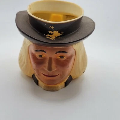 Quaker Oats Pitcher Mug: Plastic, 1940s-1950s - Image 1 of 4