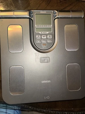 Omron HBF514C - Báscula monitor composición corporal sensor cuerpo completo | Peso | IMC Foto 1 de 3