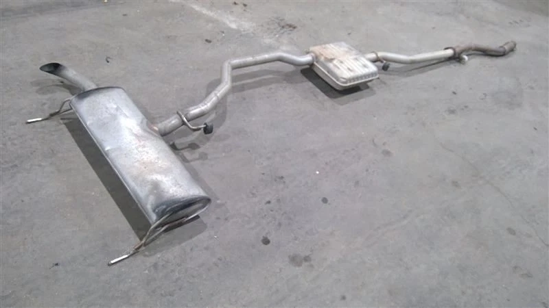 GMC 2018-2022 silenciador de escape terreno y resonador de tubo 86807342 Foto 1 de 4