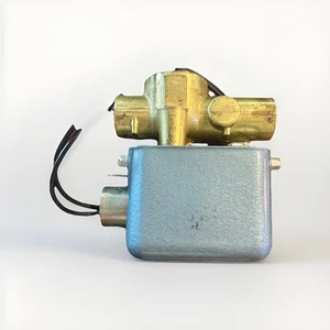 Válvula de vapor 2 vías 5/16" Erie Controls 647B407-18D0. ¡NUEVO EN CAJA! AH - Imagen 1 de 4
