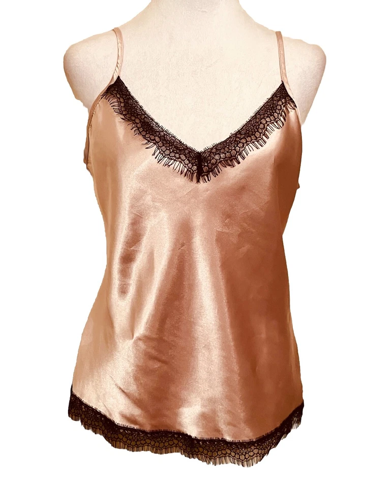Blusa Top Camisola Nicole Miller Dorado Satinado Talla M, EE. UU. 8 Borde Pestañas Negro Nueva con Etiquetas Foto 1 de 4