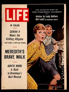 1966 LIFE Magazine ~ ANGELA LANSBURY-AUNTIE MAME' MUSICAL ~ No Label ~ Newsstand - Picture 1 of 2