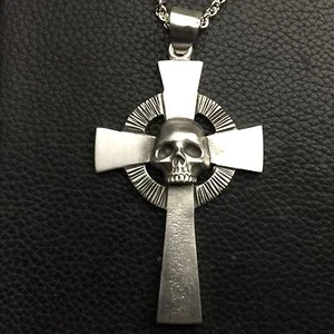 CRUZ DE CRÁNEO GÓTICO DE PLATA ESTERLINA MJG + CADENA. 37 gramos. 2 1/2"." MOTOCICLISTA. HARLEY - Imagen 1 de 4