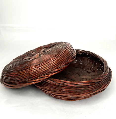 Antique Chinese Wicker / Bamboo Sewing Basket 6” Lidded w Lid Round Cover
