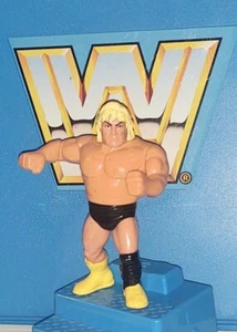 WWF Hasbro Greg The Hammer Valentine Figura de Lucha Libre 1991 WWE - Imagen 1 de 3