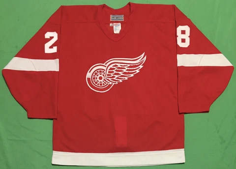 Vintage Authentic CCM Maska Detroit Red Wings NHL Jersey Sz 48 Fight Strap Cover