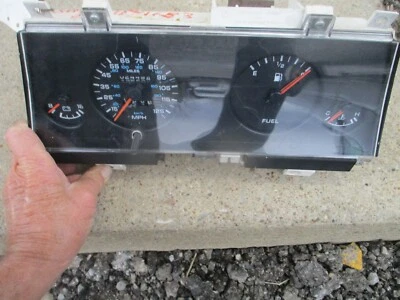 Sundance Speedometer Cluster 1994 con 24.494 Mi 93-94 Shadow Foto 1 de 4