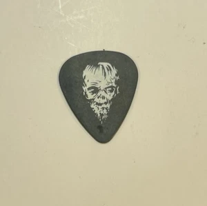 Vintage WHITE Rob ZOMBIE Mike Riggs Concert Tour Guitar Pick Rock Metal - Picture 1 of 2