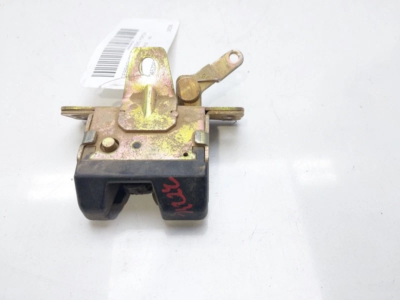 90457255 cerradura maletero portón para OPEL VECTRA B FASTBACK 2.0 8270921 - Imagen 1 de 4