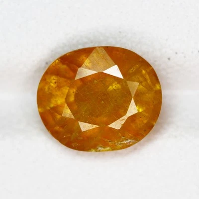 Piedra preciosa suelta natural ovalada de zafiro amarillo anaranjado de 3,44 quilates Tailandia Foto 1 de 3