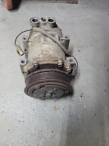 Jeep Cherokee XJ 97-01 AC Compressor 55056108AE FREE SHIP - Picture 1 of 2