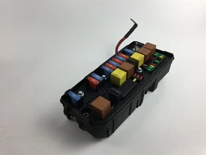 X2131 SAAB ECU Control Module Unit 12761558 - Picture 1 of 4