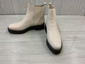 Sam Edelman Justina Chelsea Boots, Women's Size 9 M, Ivory NEW MSRP $170