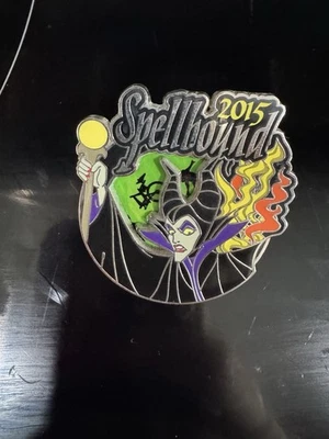 Prendedor Disney La Bella Durmiente Villana Maléfica Hechizado 2015 LE 3000 Foto 1 de 4