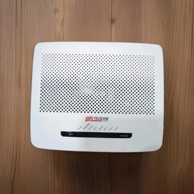 Telecom Italia – Modem Ultra Internet – Modem ADSL Fibra Technicolor SR - Immagine 1 di 2