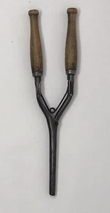 Vintage Hair Barber Styling Tool 9" Curling Iron Folding Wood Handles Working - Picture 1 of 3