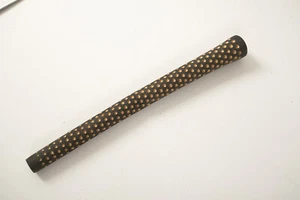 Empuñaduras para palos de golf Golf Pride Gold Dimple (A3L) (JSF6) negro dorado 10,25" EE. UU. - Imagen 1 de 8