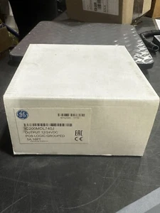 GE Fanuc IC200MDL740J VersaMax Output Module - Picture 1 of 1
