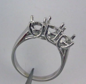 3 STEIN RING FASSUNG 14K WEISSGOLD RING MONTAGE MITTE 2 KT UND SEITLICH 1 KT - Bild 1 von 8