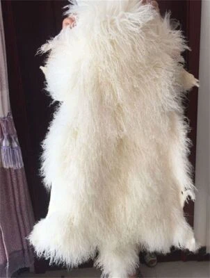 White FUR RUGS MONGOLIAN THROW TIBETAN LAMBSKIN FUR CHAIR PELT CURLY fluf CARPET - Image 1 of 4