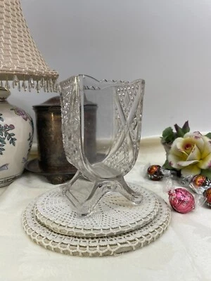 EAPG Adams & Co No. Cuenco de azúcar/jarrón de apio 84 transparentes con barra transversal y patas finas Foto 1 de 4