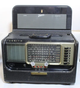 Radio d'epoca a valvole onde corte Zenith Trans-Oceanic Y600 - 1955-1957 - testata funzionante - Foto 1 di 22