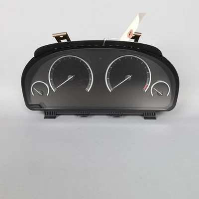 Cuadro de instrumentos velocímetro BMW 535i 550i 640i 750i X3 62108795126 OEM usado Foto 1 de 4