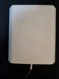 Wilson 301155 Wall Mount Cell Phone Boosting Panel Antenna 700-2700 MHz 75 Ohm - Picture 1 of 6