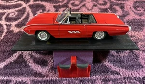 Anson- 1963 Ford Thunderbird Roadster, Red 1:18, #30334 - Picture 1 of 9