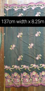 Beautiful embroidered black lace (new, 137cm x 8.25m) - Picture 1 of 5