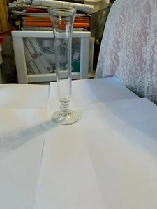 Antique Vintage Wreath Etched Bud Vase, EXCELLENT CONDITION!! - Picture 1 of 8