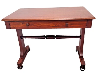 ANTIGUO ESCRITORIO INGLÉS CAOBA REGENCIA Foto 1 de 4