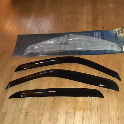 OEM NEW 2000-2006 Escalade Suburban Yukon Side Window Air Deflectors 12497163 B3 - Image 1 of 4