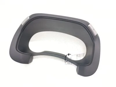 2016 日产 Pathfinder Speedo 仪表边框原始设备制造商  — 第 1/4 张图片