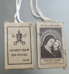 VINTAGE OUR LADY OF GOOD COUNSEL & POPE LEO X111 HAND STITCHED CLOTHS SCAPULAR - Picture 1 of 1