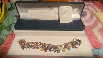 Bradford Exchange Disney Charm Pulsera 37 Personajes Foto 1 de 4