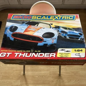 Micro Scalextric - GT Thunder, Aston Martin DBR9 - Picture 1 of 10