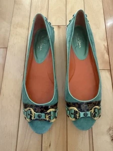 Vintage Cole Haan Woman’s Green Suede Animal Print Pump Heel Studs Shoes Italy - Picture 1 of 6