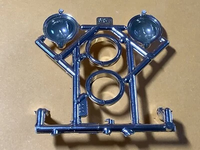 Revell Model Kit 1/8 Scale HD 1200 Electra Glide Side Light Housing & Rings - Image 1 of 3