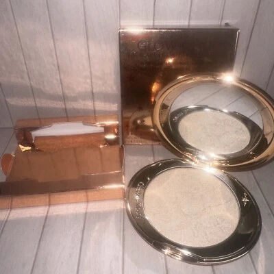 Charlotte Tilbury Glow Glide Face Architect Highlighter Moonlit Glow  - Image 1 of 3