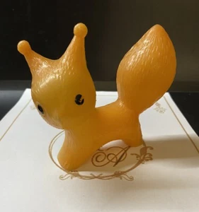 Vintage Spielzeug Plastik Eichhörnchen Sammlerstück sowjetische Kinder Spielzeug alt selten 1970 UdSSR - Bild 1 von 15
