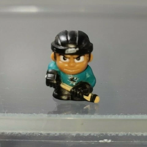 RARE 1" TALL SAN JOSE SHARKS NHL SERIES 1 TEENYMATES HOCKEY FIGURE Cover