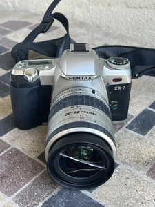 Pentax ZX-7 Black Silver Built-In Flash SLR Camera Works.lense Is Cracked - Picture 1 of 12