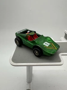 Giocattolo vintage anni 80 Darda Motor GT serie 10 verde pressofuso 1/64 #1 auto da corsa 3" - Foto 1 di 3